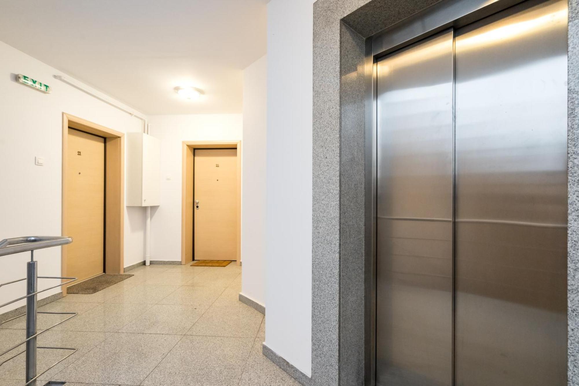 Nova Vista Apartment Bucharest Exterior photo